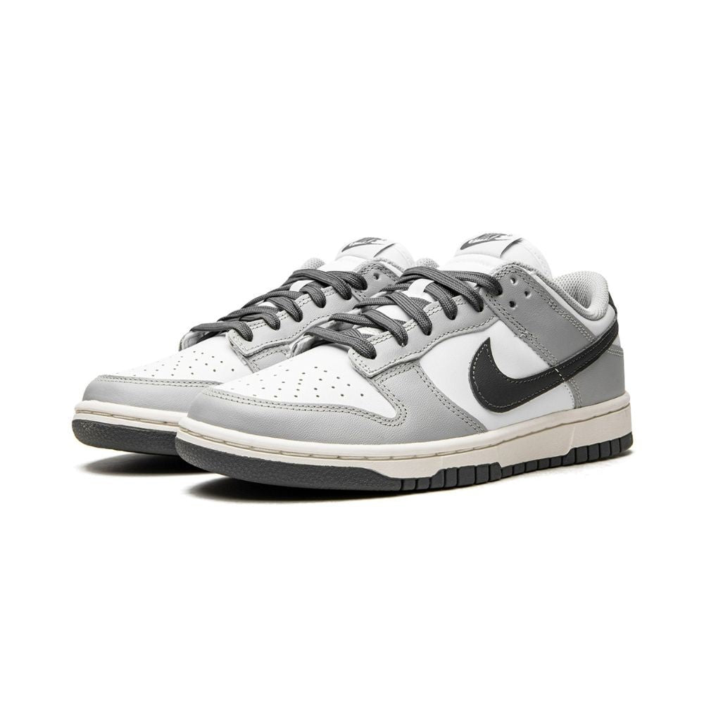 Nike Dunk Low Light Smoke (W)