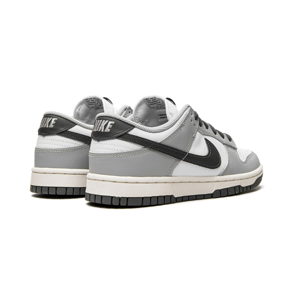 Nike Dunk Low Light Smoke (W)