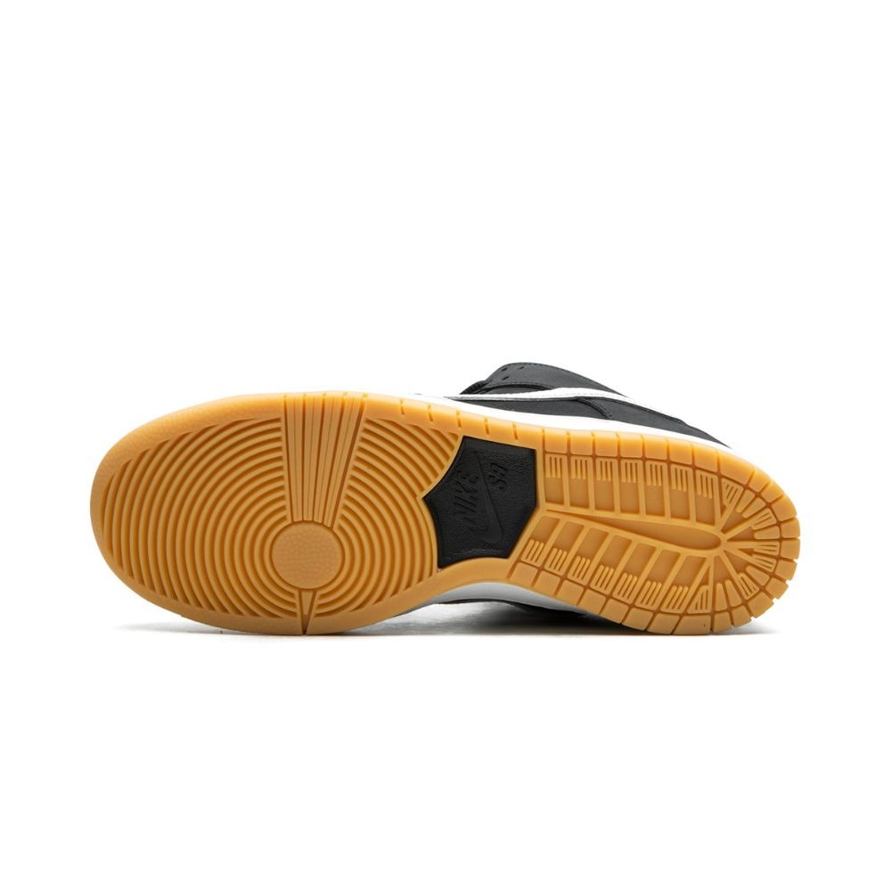 Nike Dunk Low Black Gum