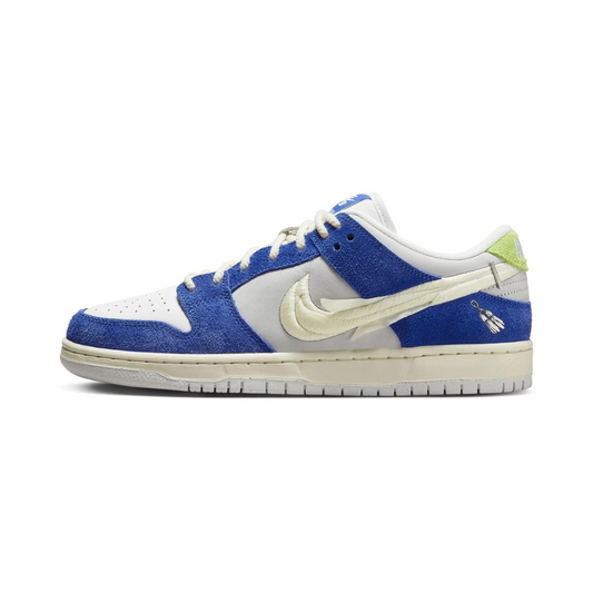 Nike SB Dunk Low "Gardenia"