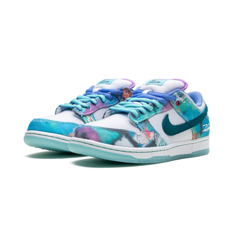 SB Dunk Low Futura