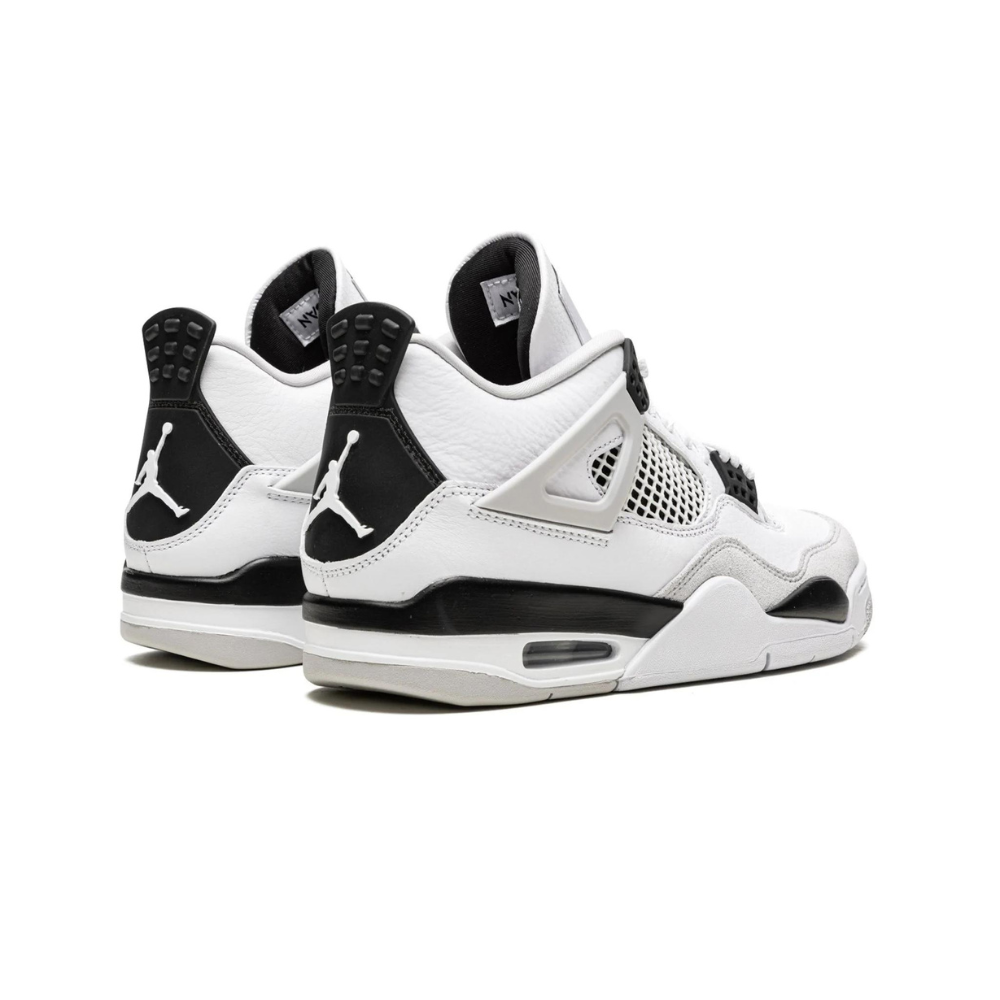 Jordan Retro 4 Military Black