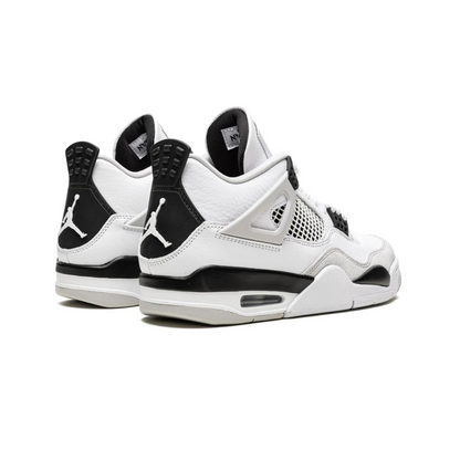 Jordan Retro 4 Military Black