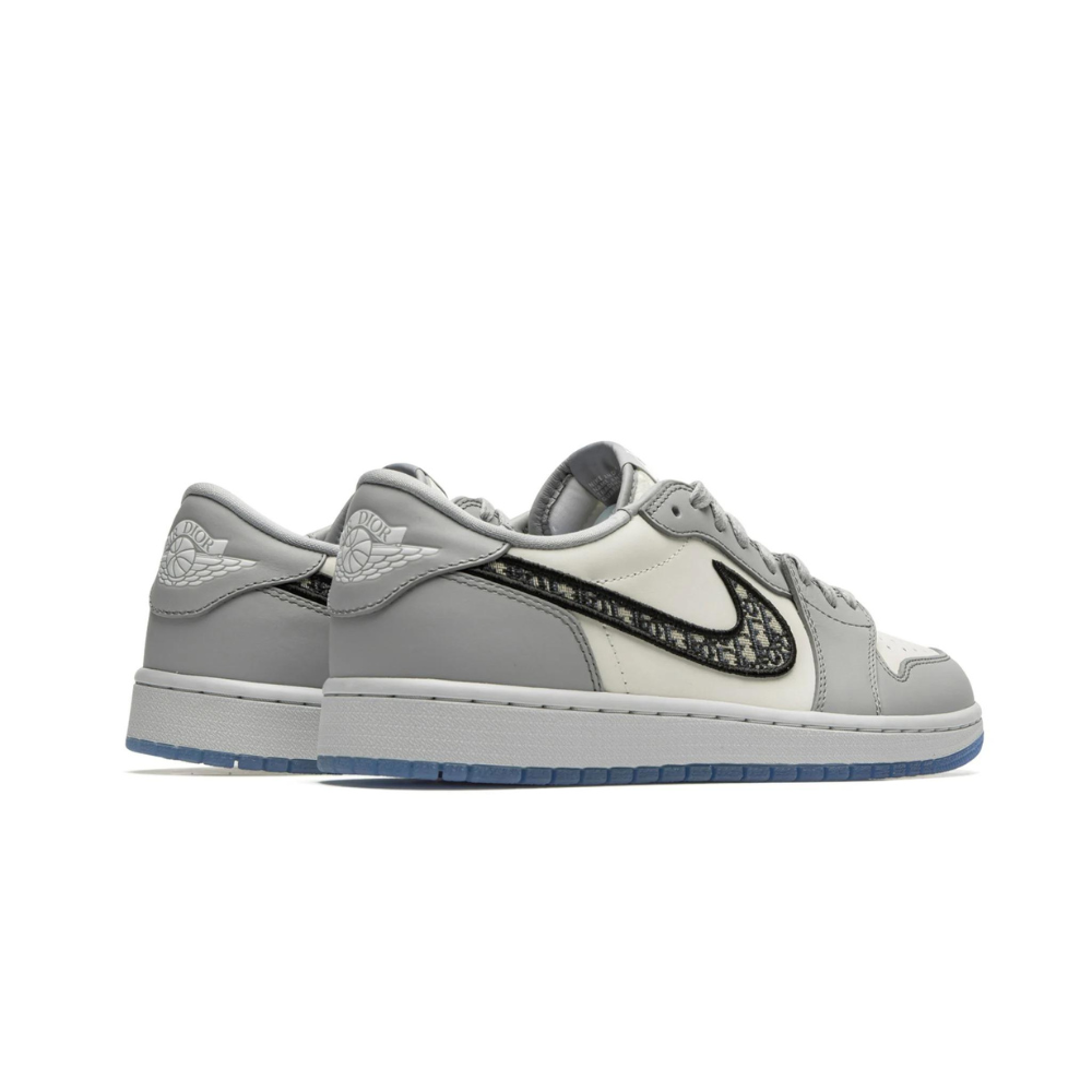 Jordan 1 Low Dior