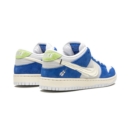 Nike SB Dunk Low "Gardenia"