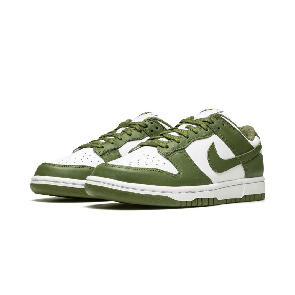 Nike Dunk Low Olive (W)