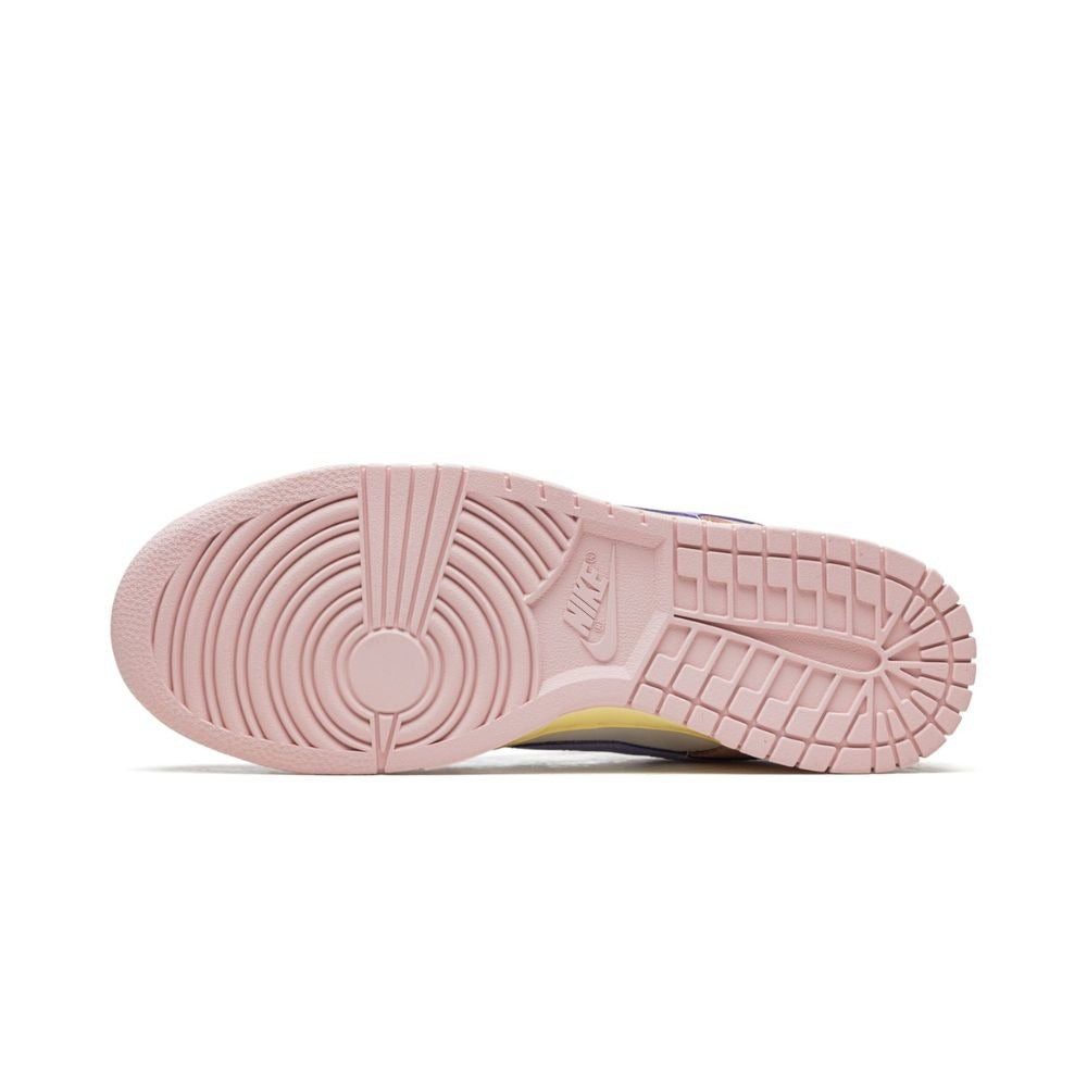 Nike Dunk Low Pink Oxford (W)